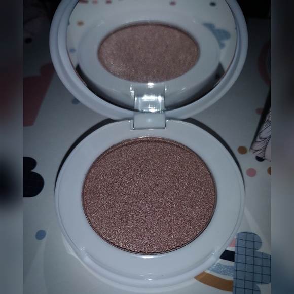 Seraphine Botanicals Daisy + Pearl - Natural Radiance Booster - Picture 3 of 13